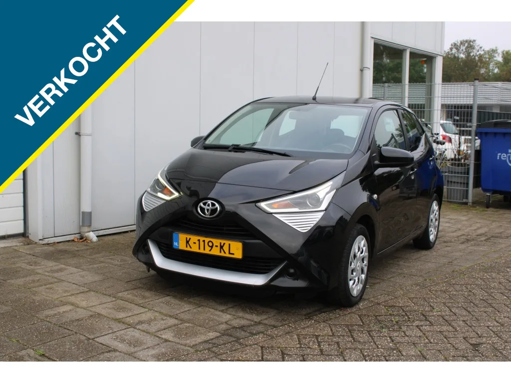 Toyota Aygo (2021) — foto 1