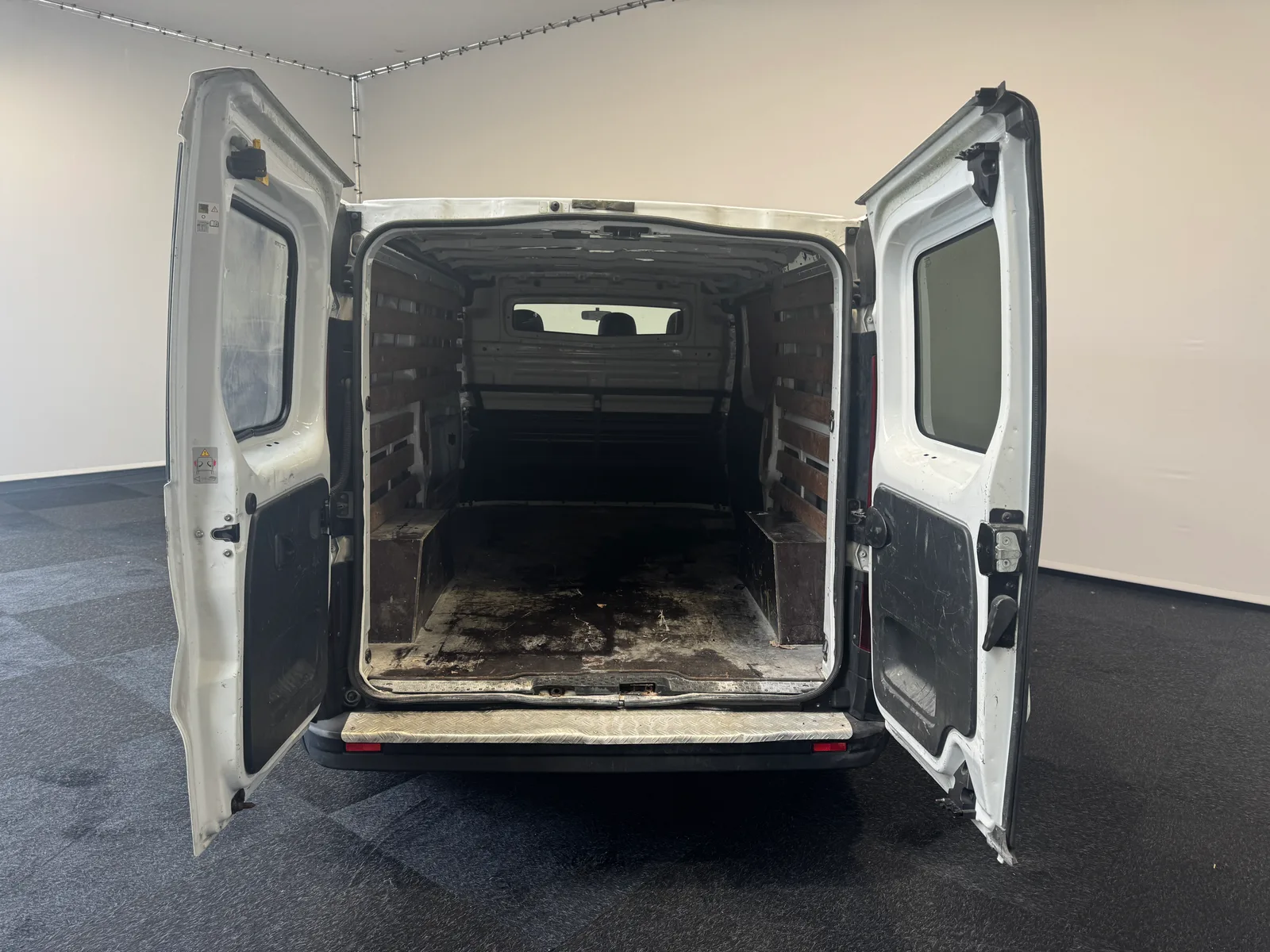 Opel Vivaro (2017) — foto 1