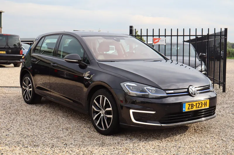 Volkswagen e-Golf (2019)