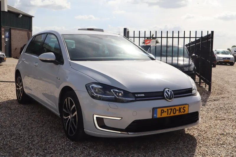 Volkswagen e-Golf (2018)