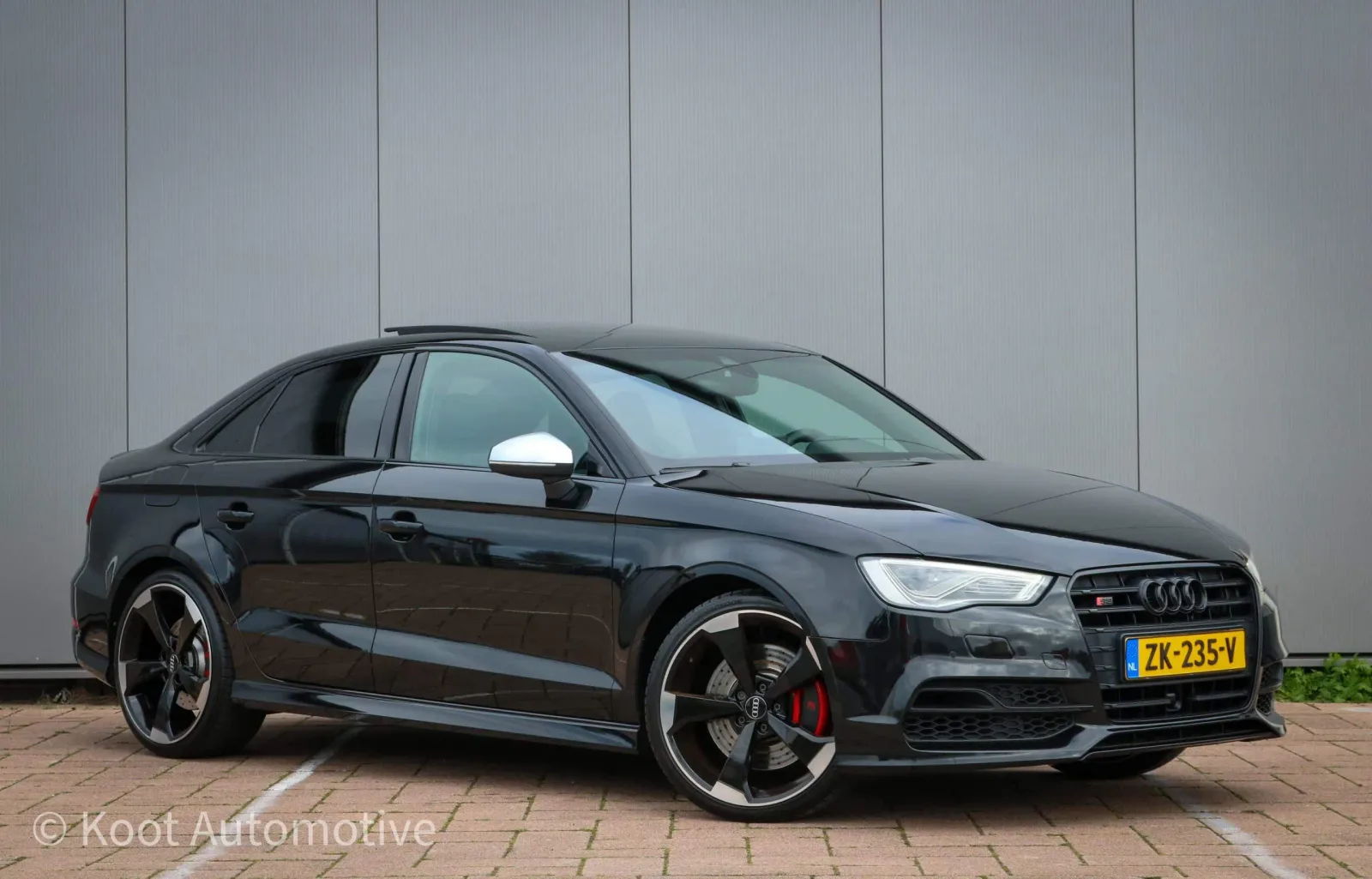 Audi S3 (2016) — foto 1
