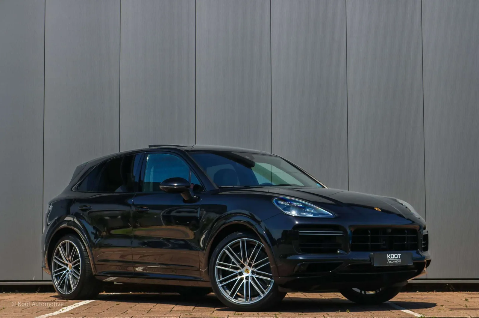 Porsche Cayenne (2021) — foto 1