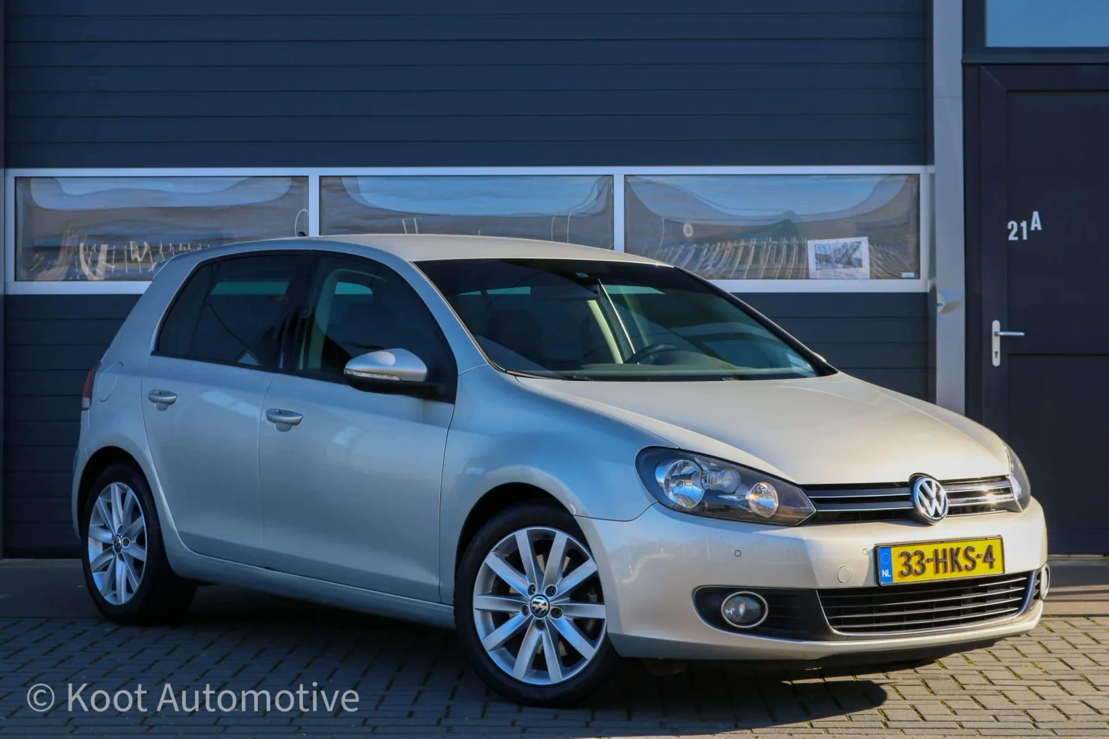 Volkswagen Golf (2009) — foto 1