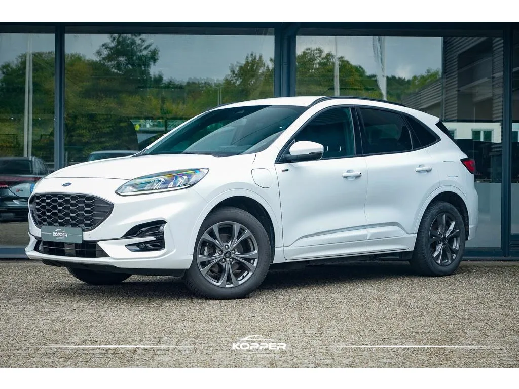 Ford Kuga (2022) — foto 1