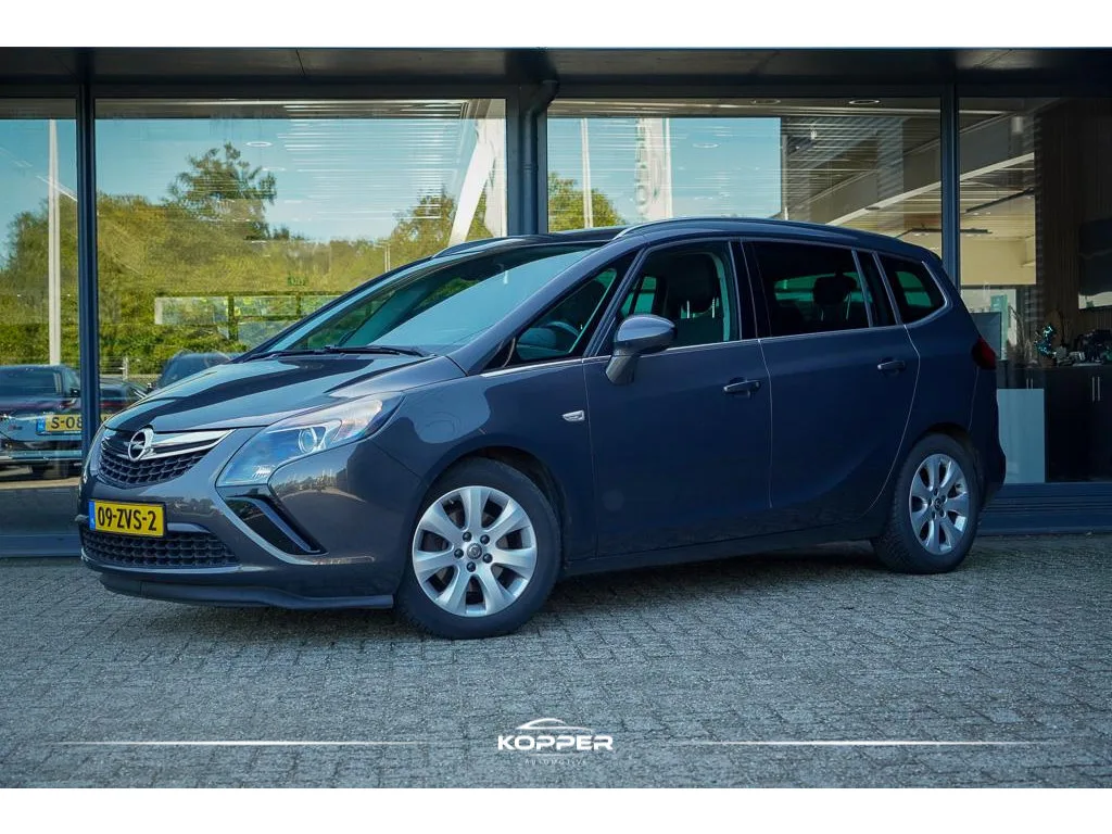 Opel Zafira (2013) — foto 1