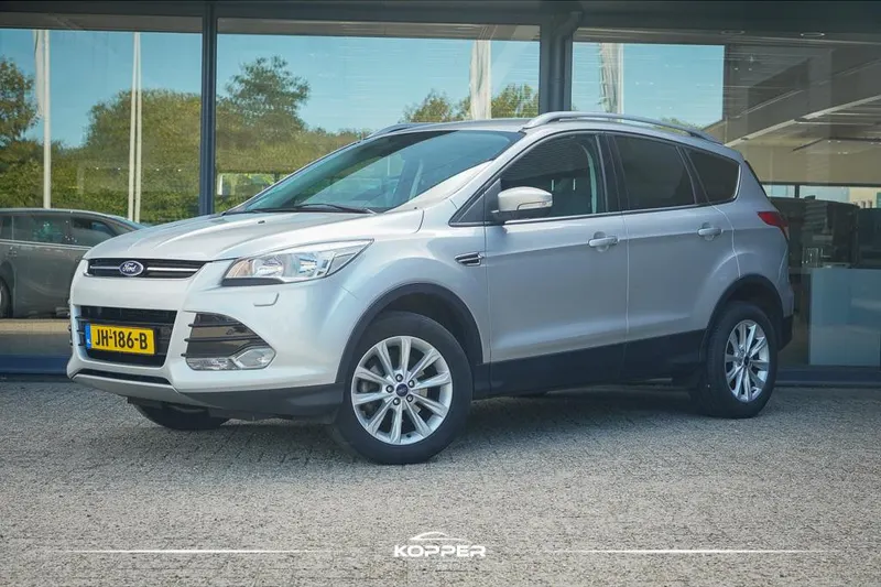 Ford Kuga (2015)