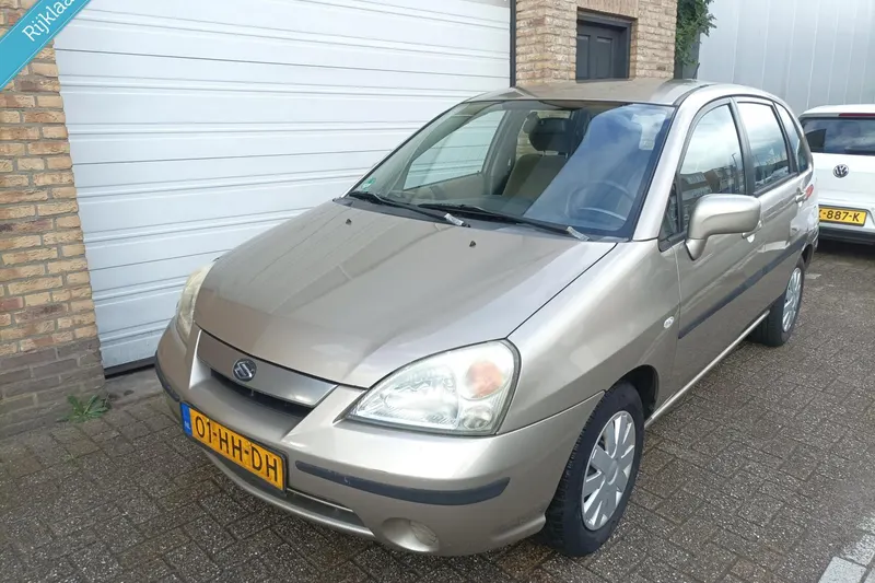 Suzuki Liana (2001)