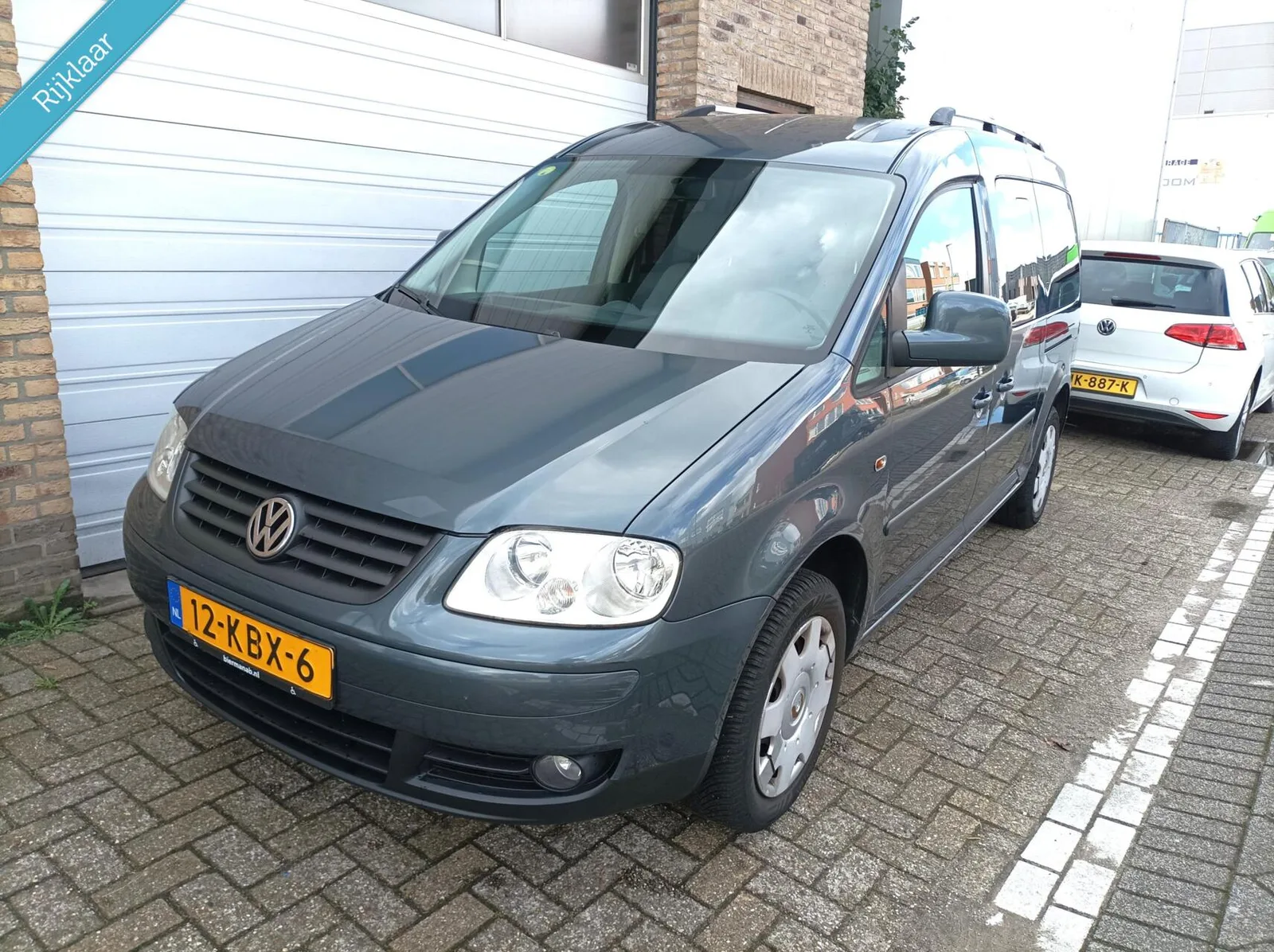 Volkswagen Caddy (2009) — foto 1