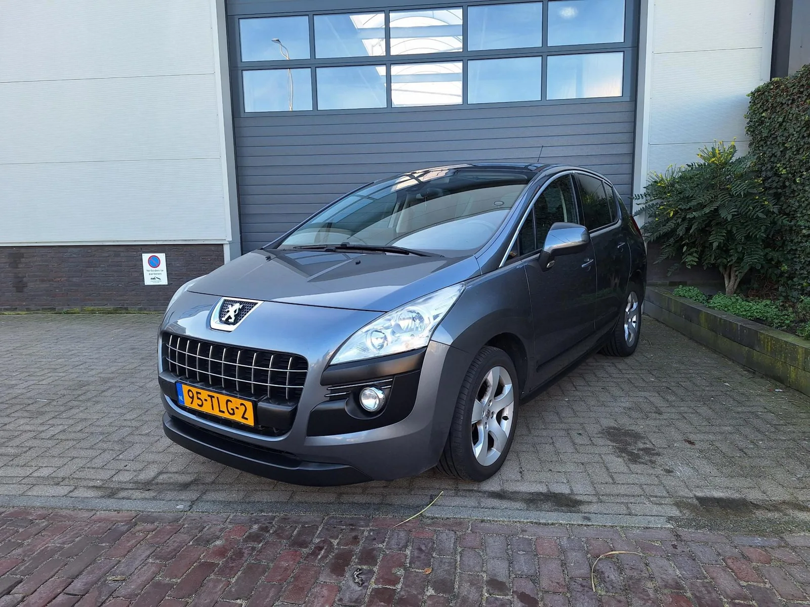 Peugeot 3008 (2012) — foto 1