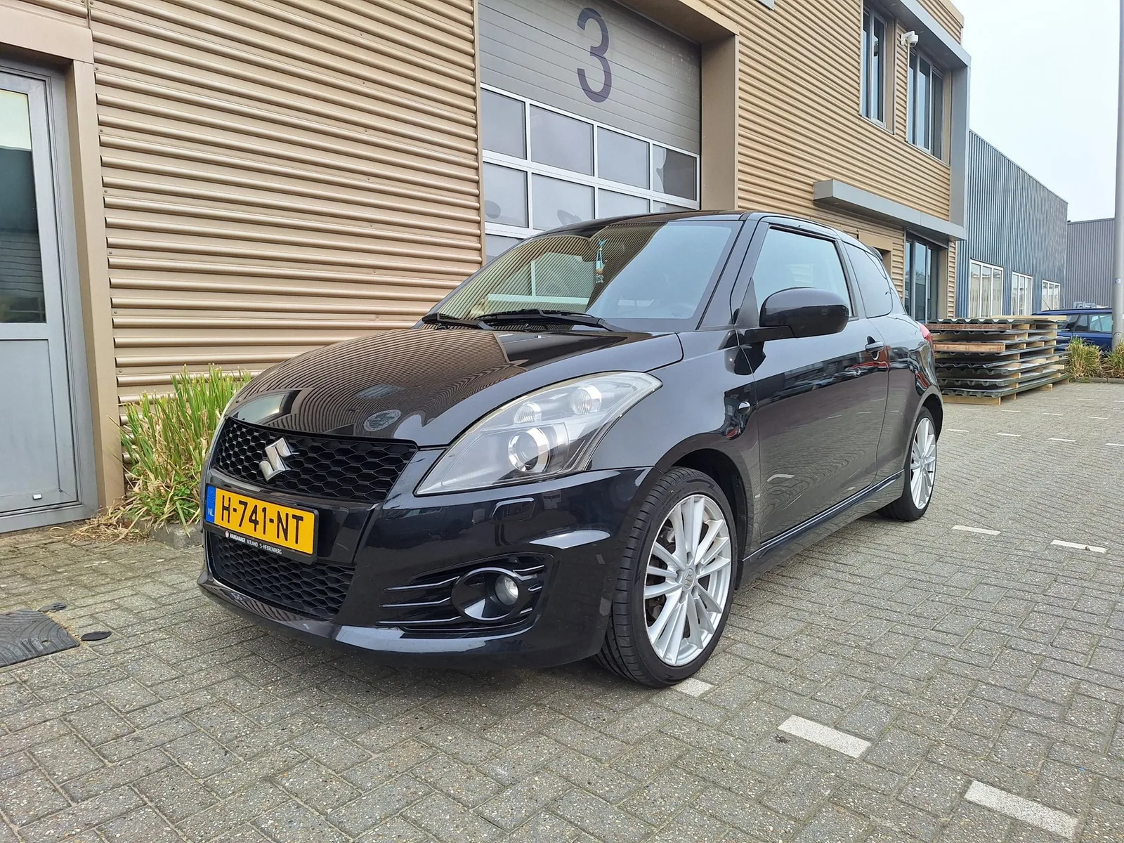Suzuki Swift (2012) — foto 1
