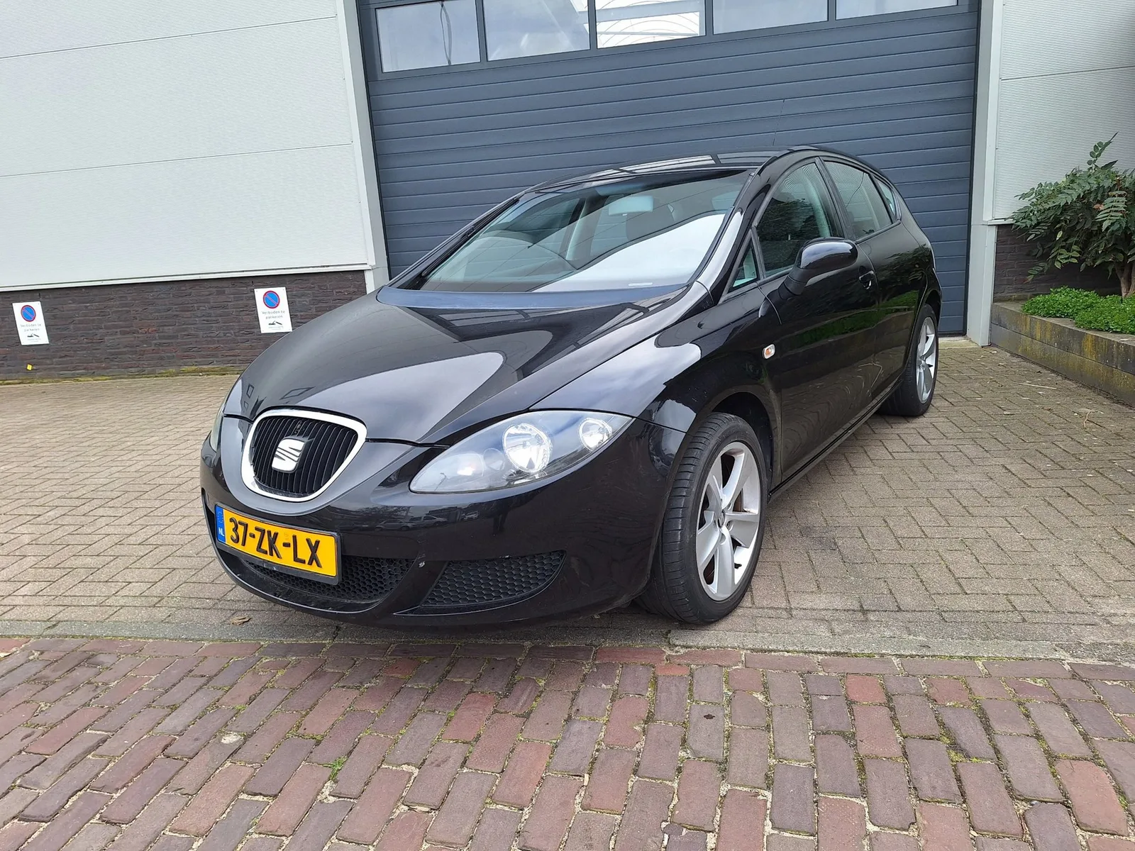 SEAT Leon (2008) — foto 1