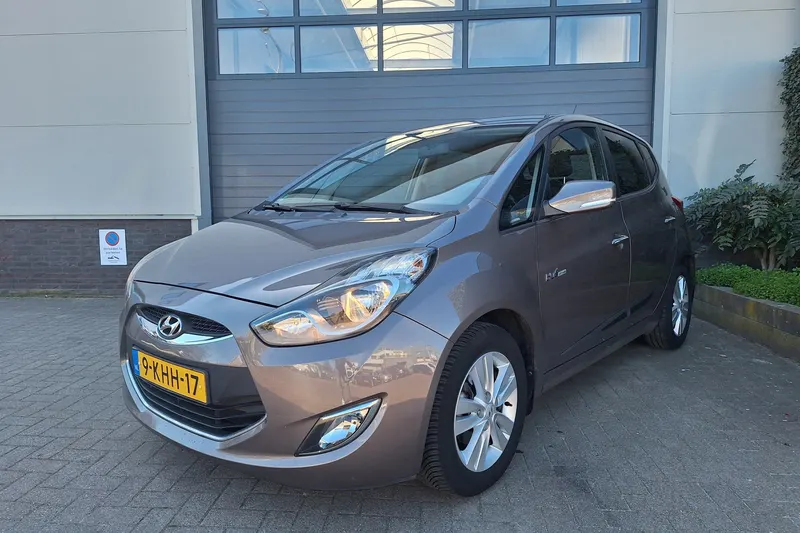 Hyundai ix20 (2013)