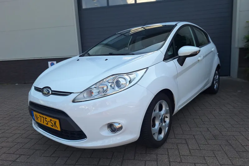Ford Fiesta (2012)