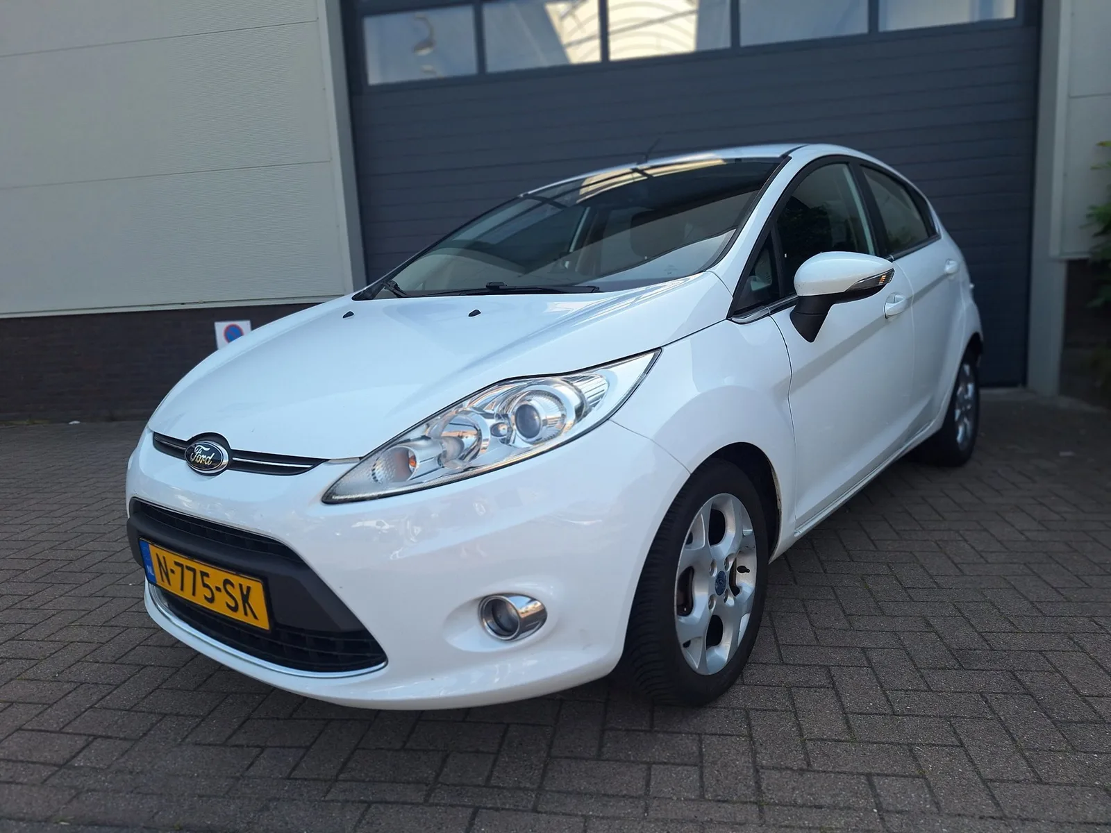Ford Fiesta (2012) — foto 1