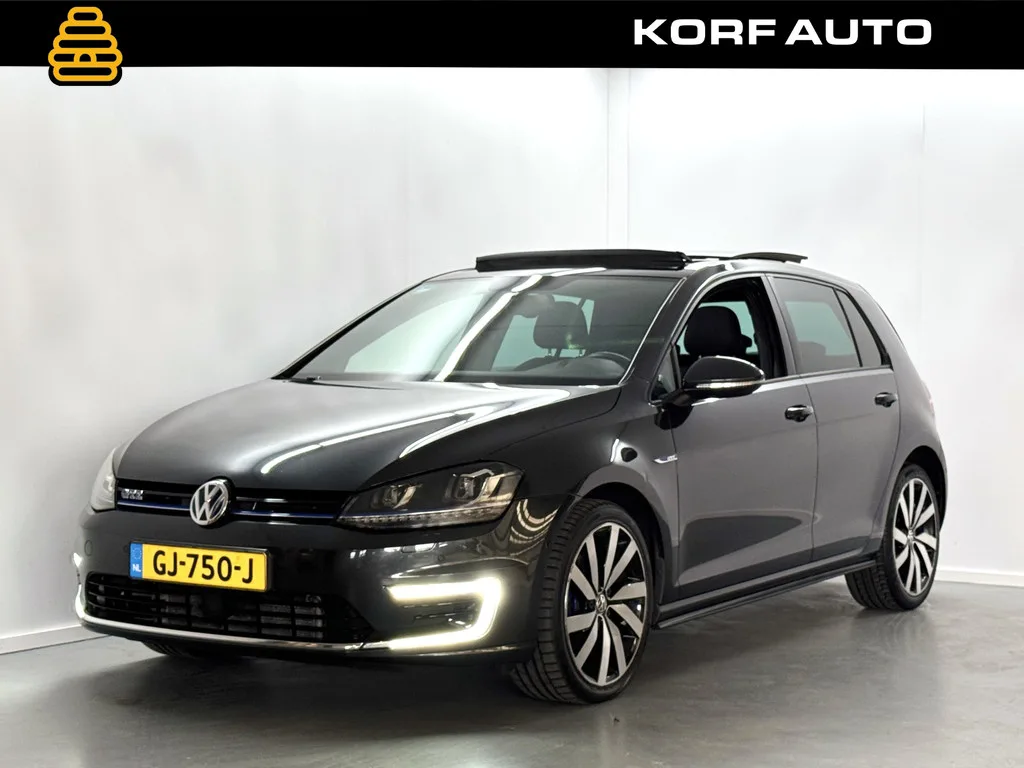 Volkswagen Golf (2015) — foto 1