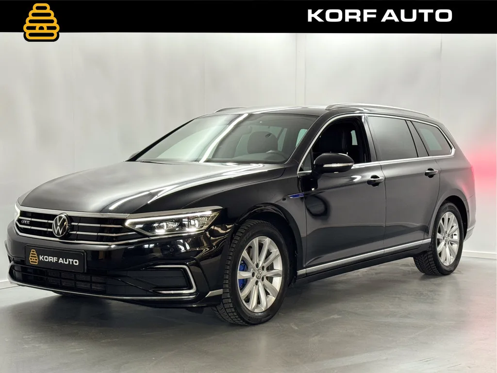 Volkswagen Passat (2021) — foto 1