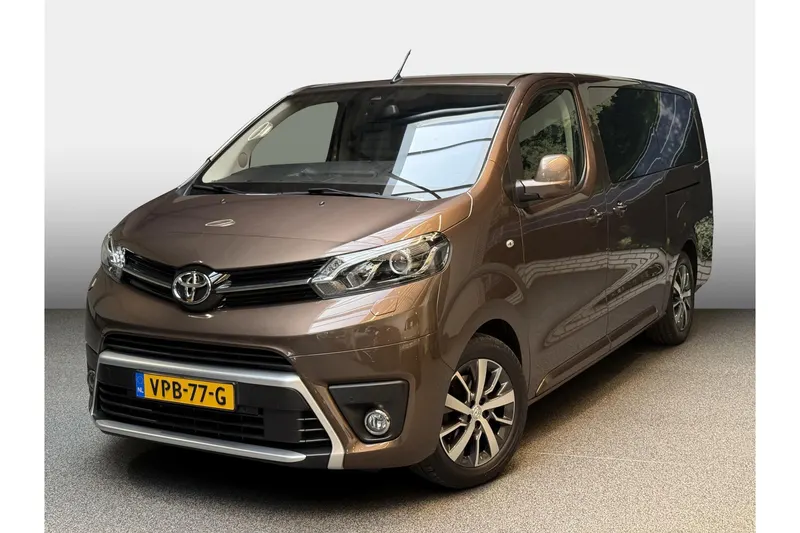 Toyota ProAce Worker (2022)
