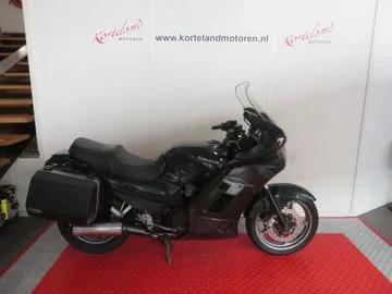 Kawasaki GTR 1000 (1998) — foto 1