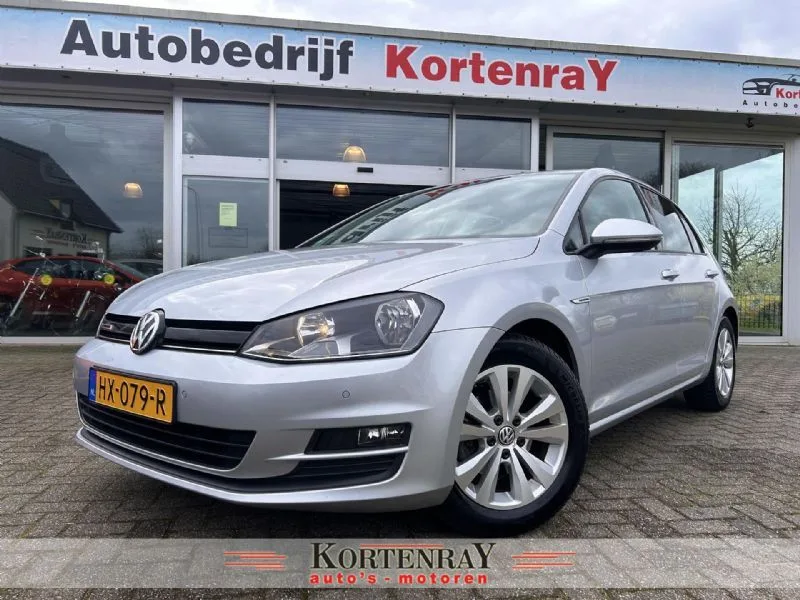 Volkswagen Golf (2016) — foto 1