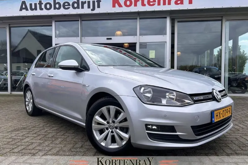 Volkswagen Golf (2016)