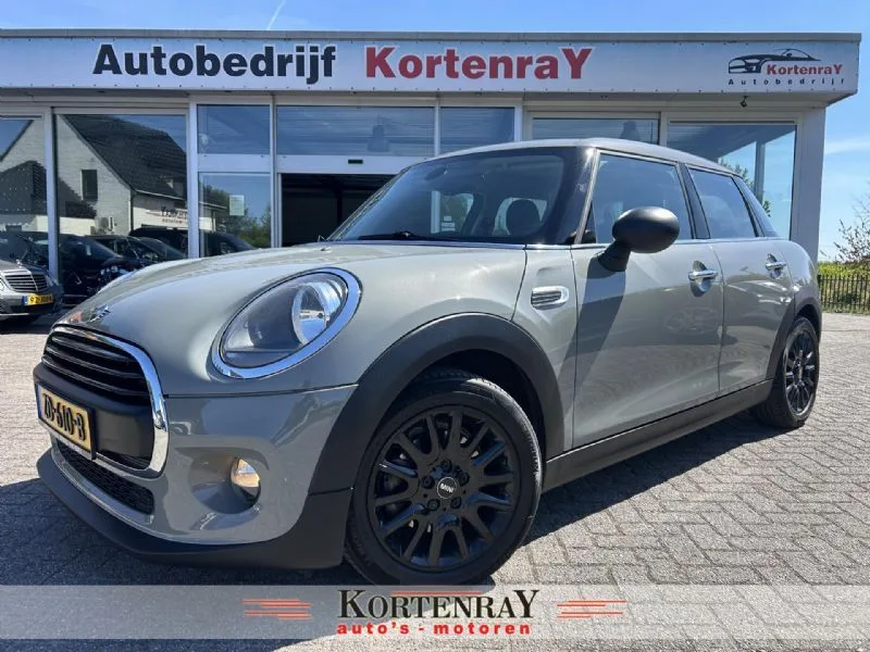 MINI One (2019) — foto 1