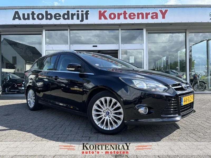 Ford Focus (2011) — foto 1