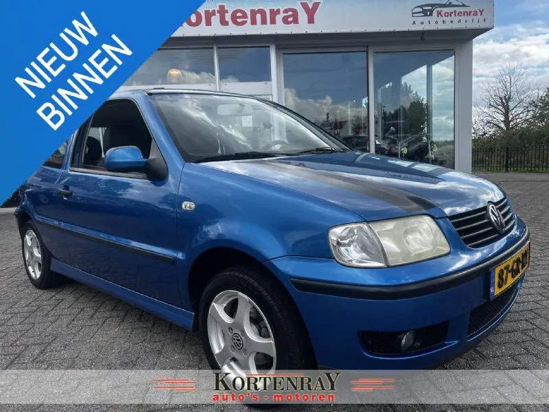 Volkswagen Polo (2001) — foto 1