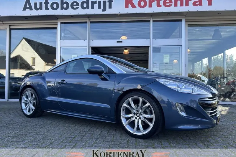 Peugeot RCZ (2011)
