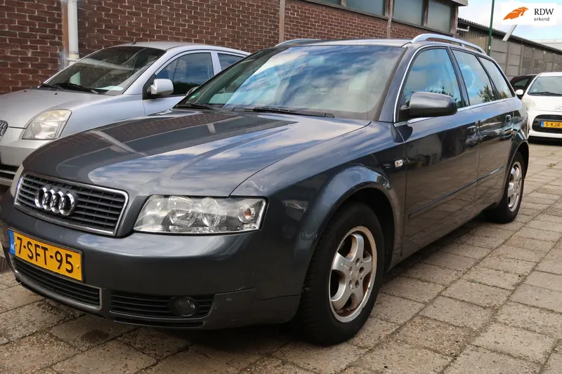 Audi A4 (2004)