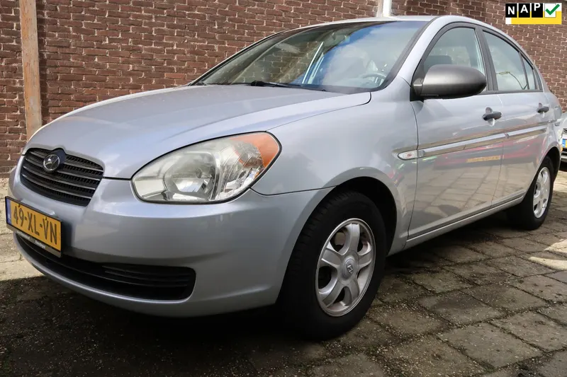 Hyundai Accent (2007)