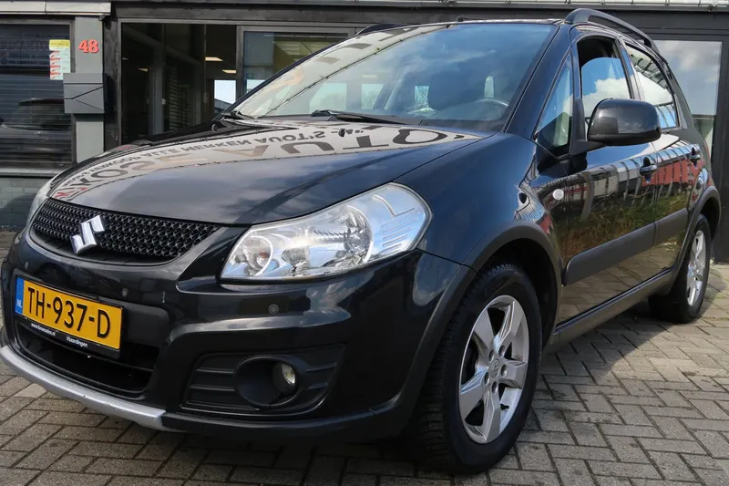Suzuki SX4 (2012)