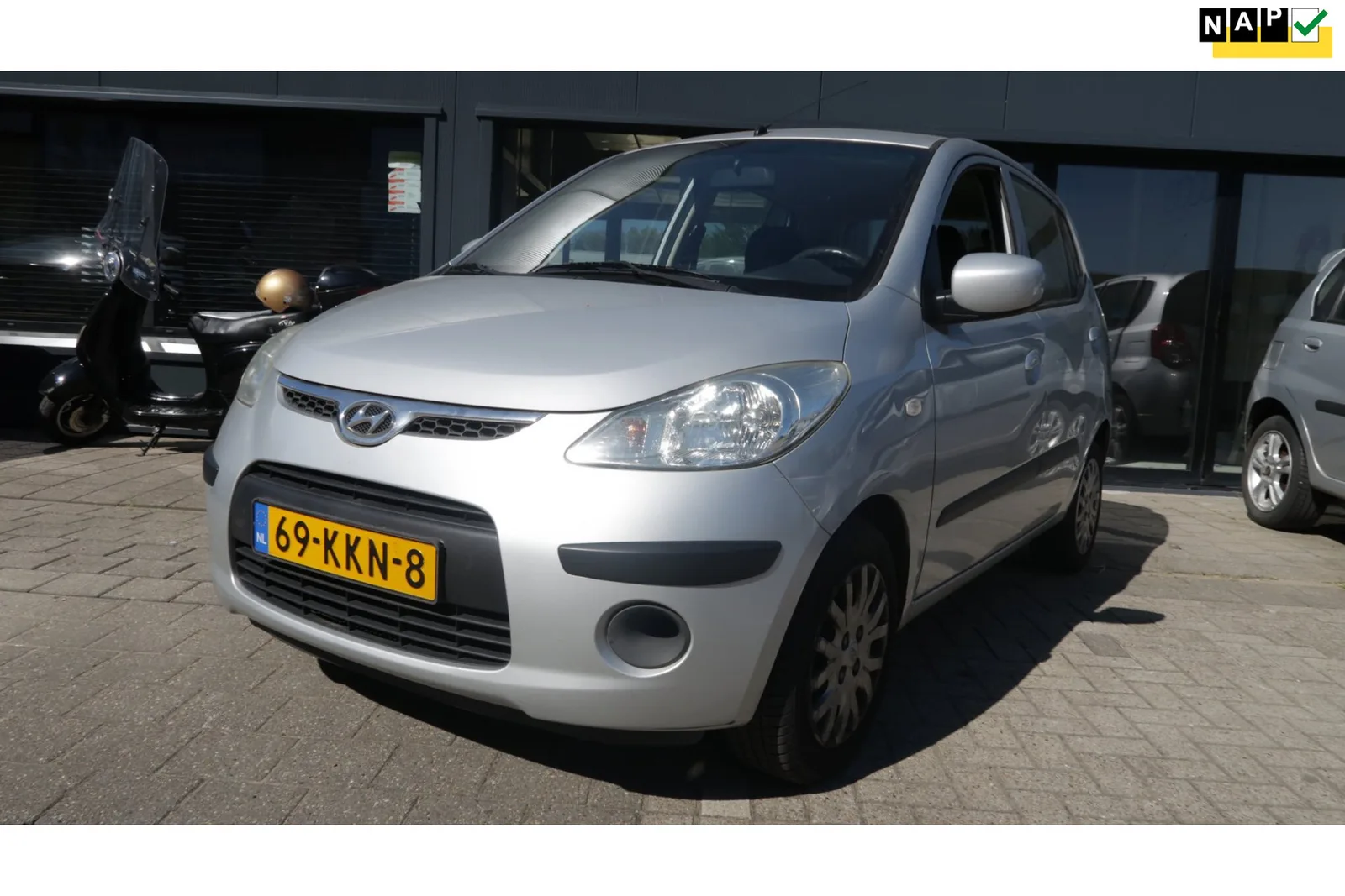 Hyundai i10 (2010) — foto 1