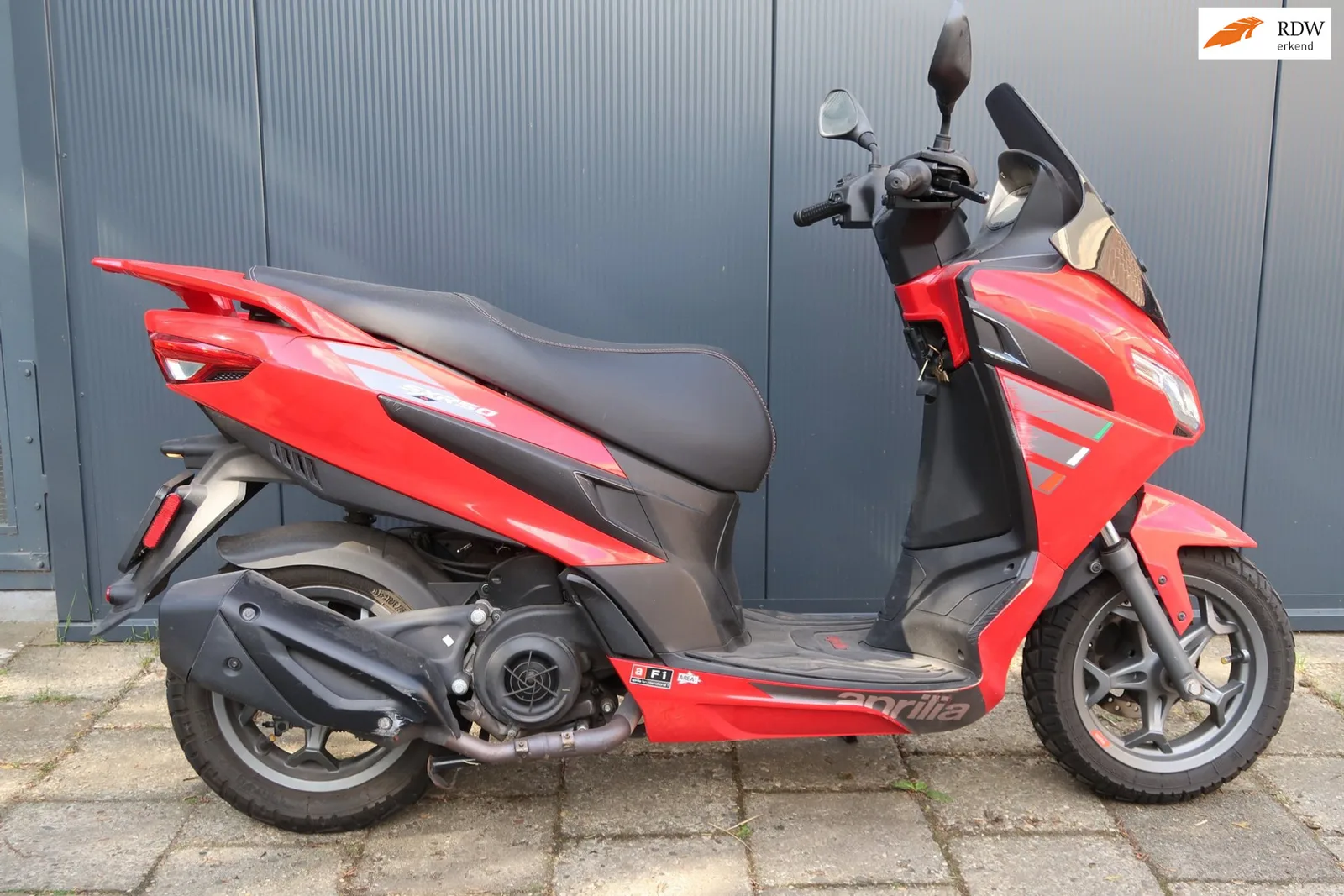 Aprilia SXR Bromscooter 50 (2022) — foto 1