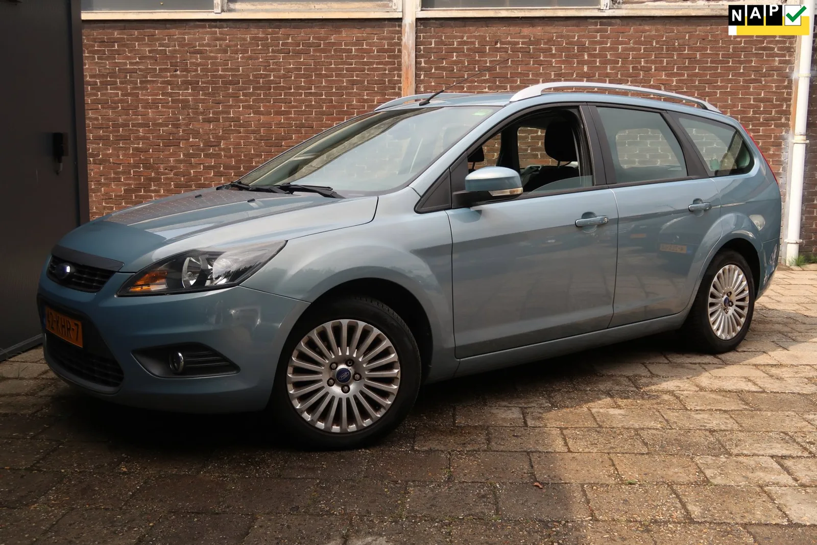 Ford Focus (2009) — foto 1