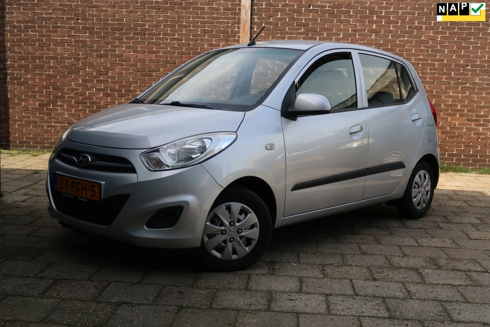 Hyundai i10 (2011) — foto 1
