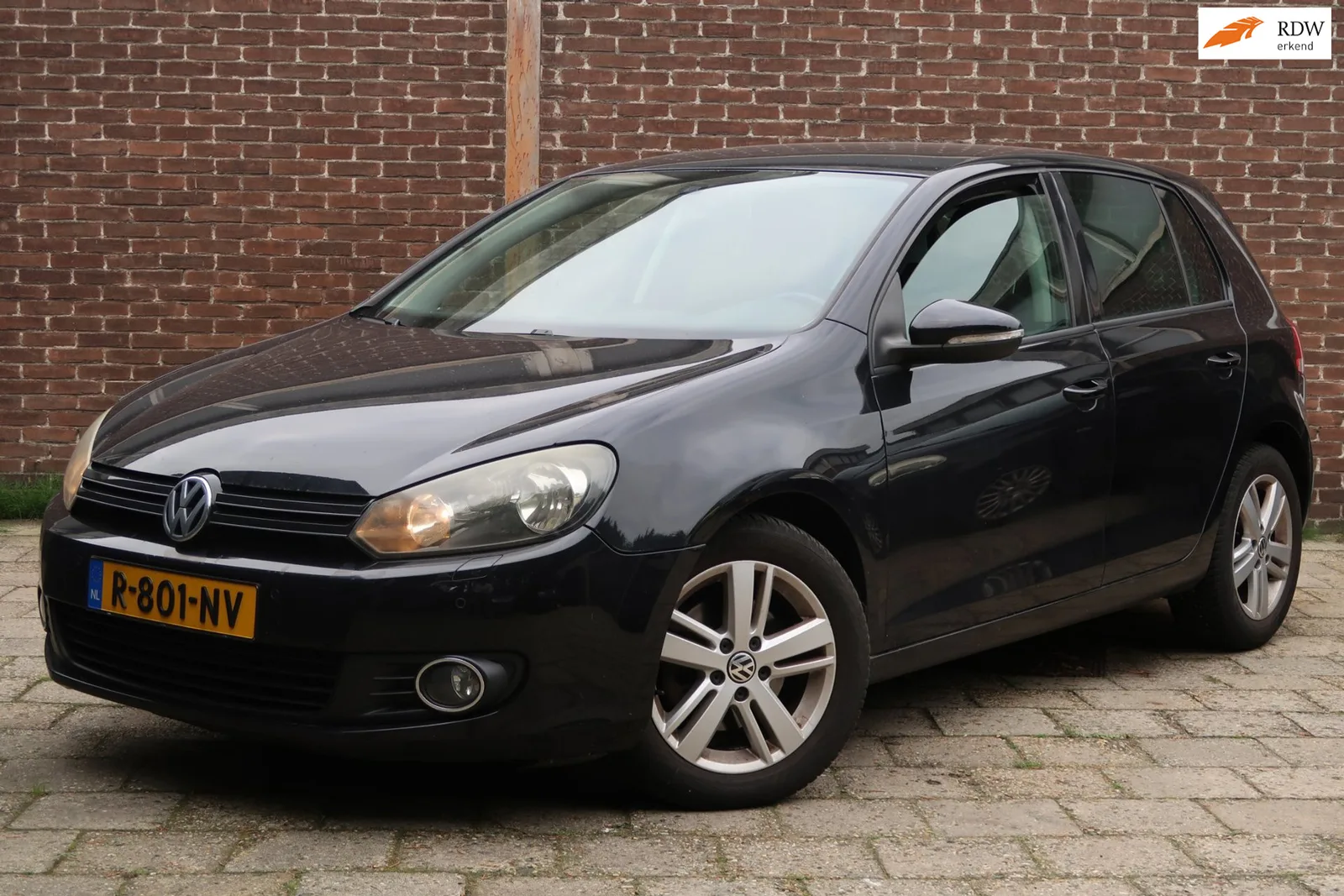 Volkswagen Golf (2010) — foto 1