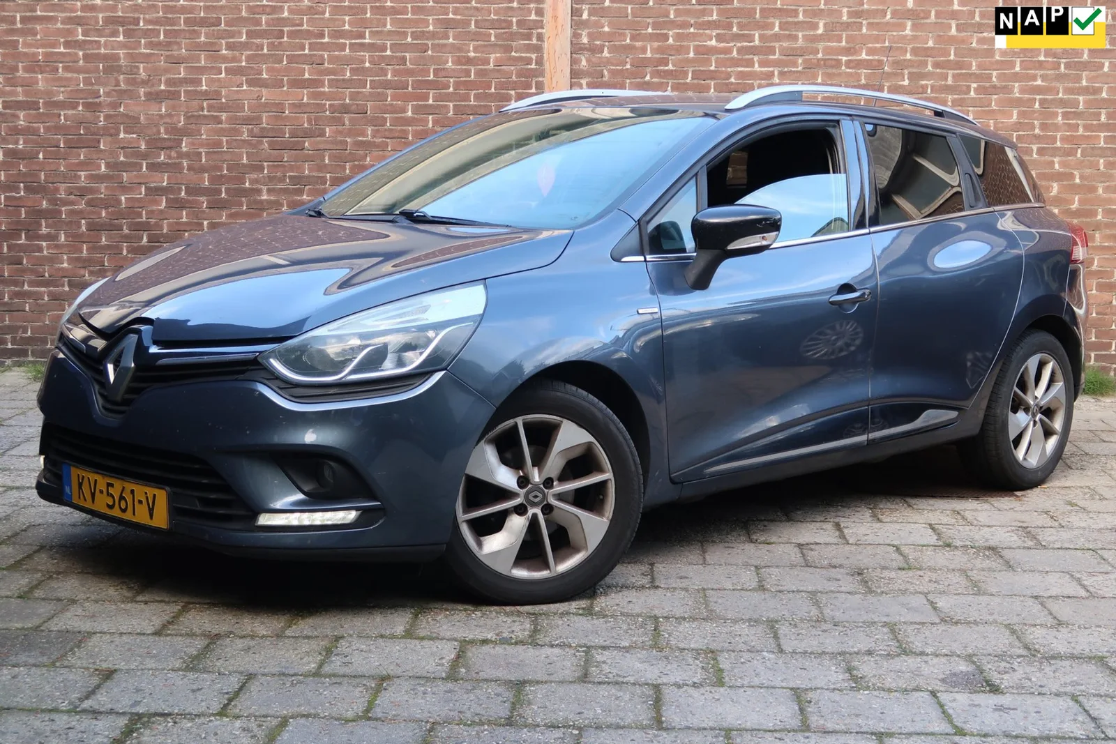 Renault Clio (2016) — foto 1