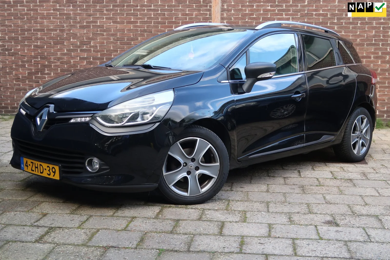Renault Clio (2015) — foto 1