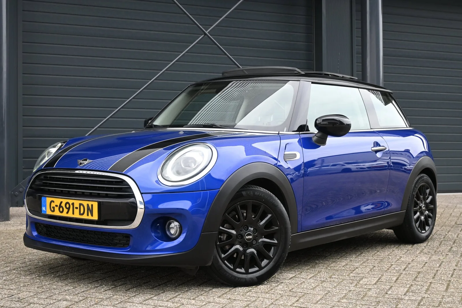 MINI Cooper (2019) — foto 1