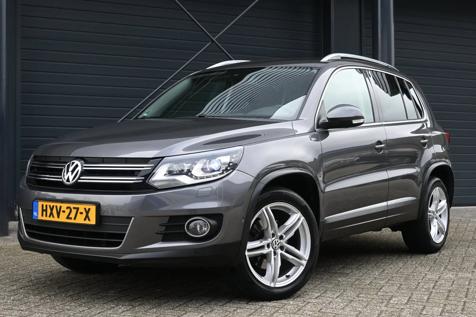 Volkswagen Tiguan (2014) — foto 1
