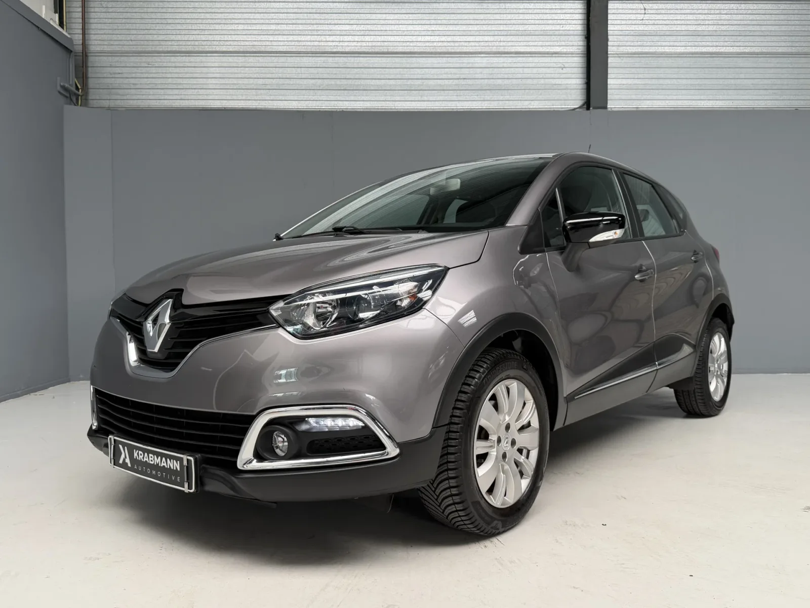 Renault Captur (2016) — foto 1