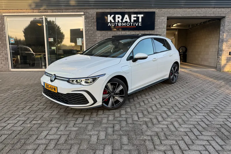 Volkswagen Golf (2021)