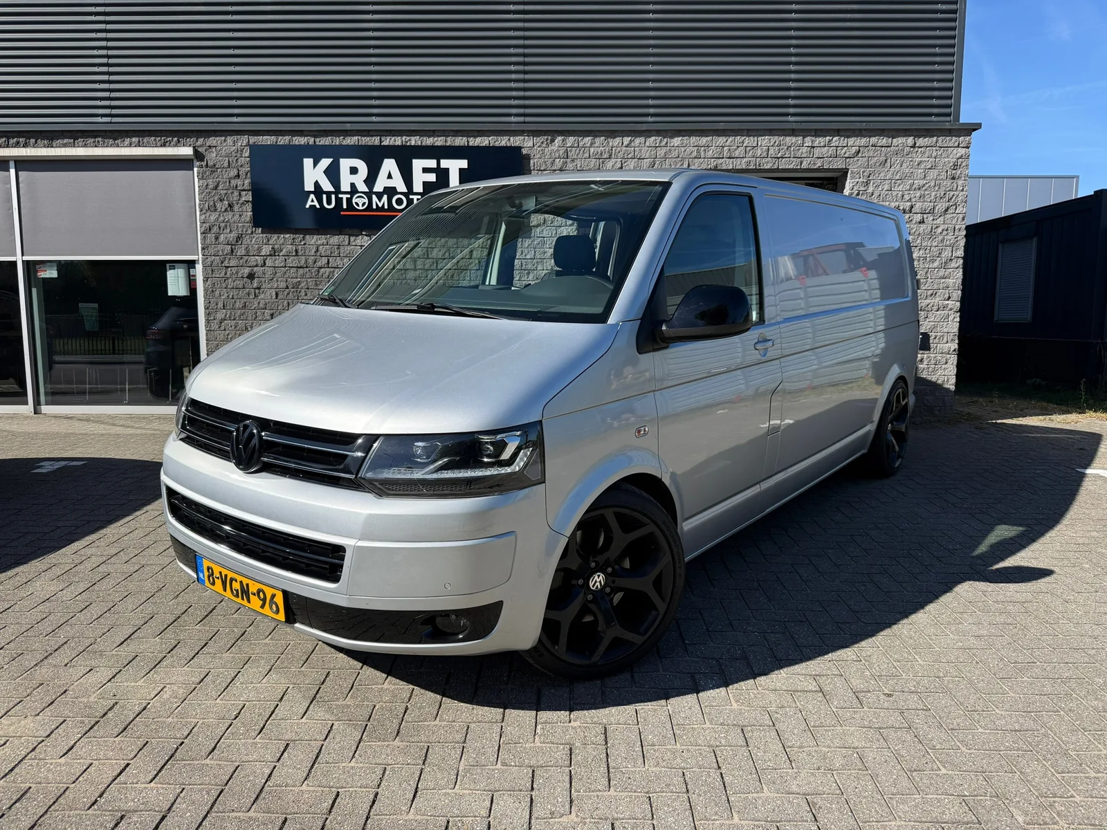 Volkswagen Transporter (2010) — foto 1