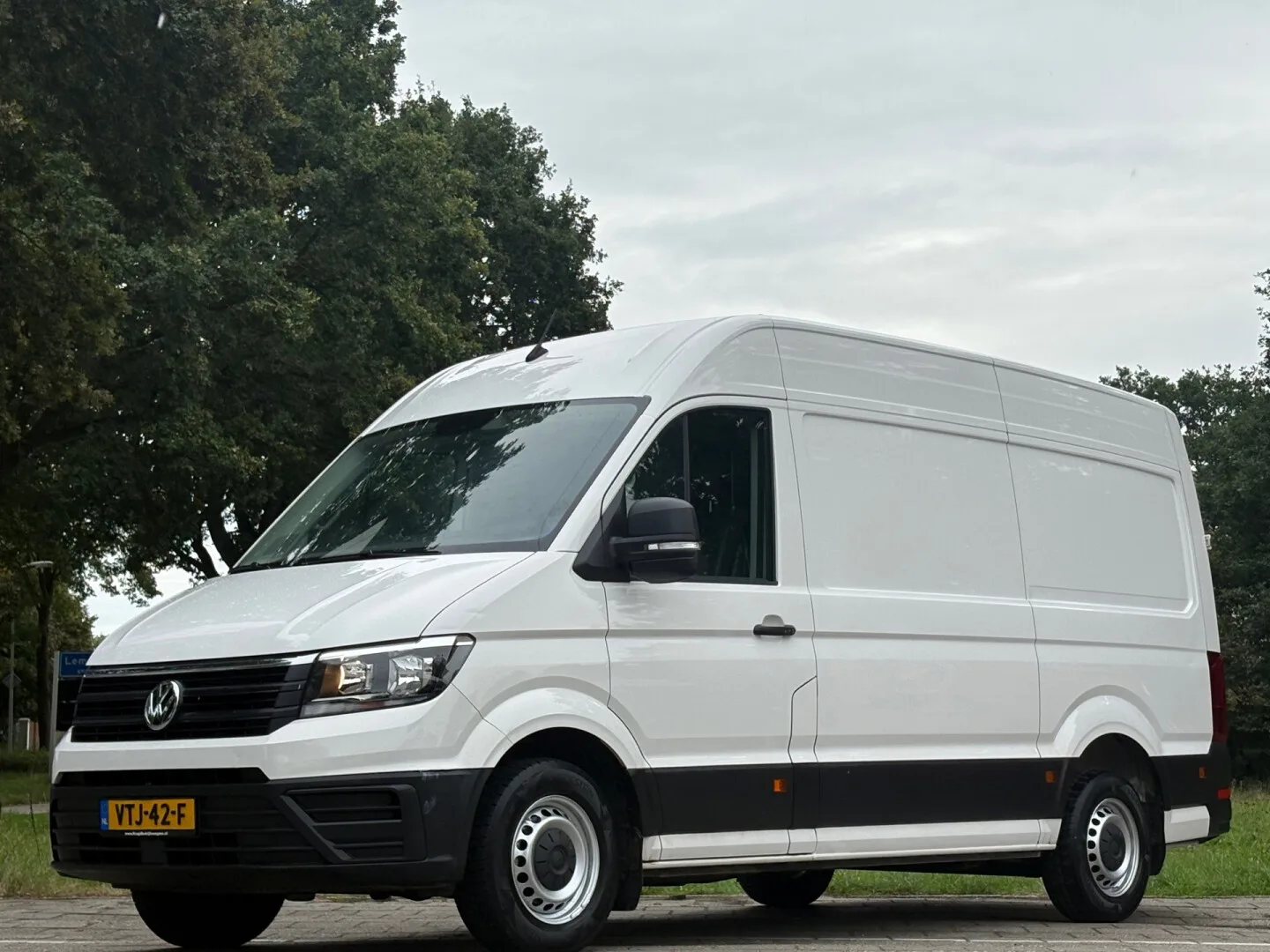 Volkswagen Crafter (2022) — foto 1