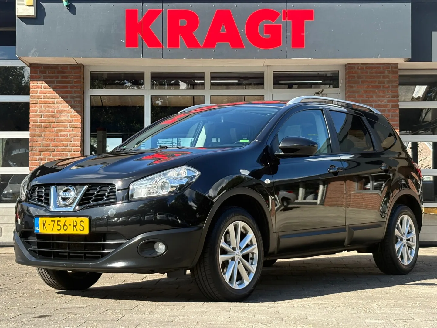 Nissan Qashqai (2011) — foto 1