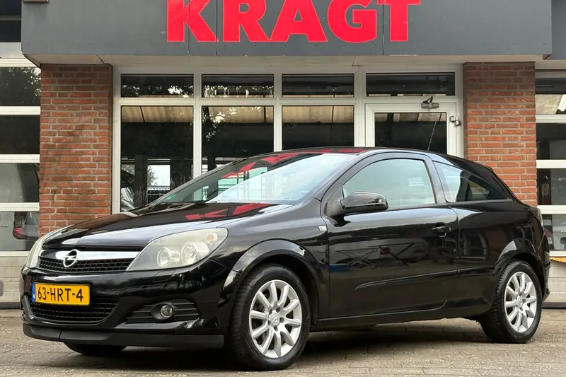 Opel Astra (2009)