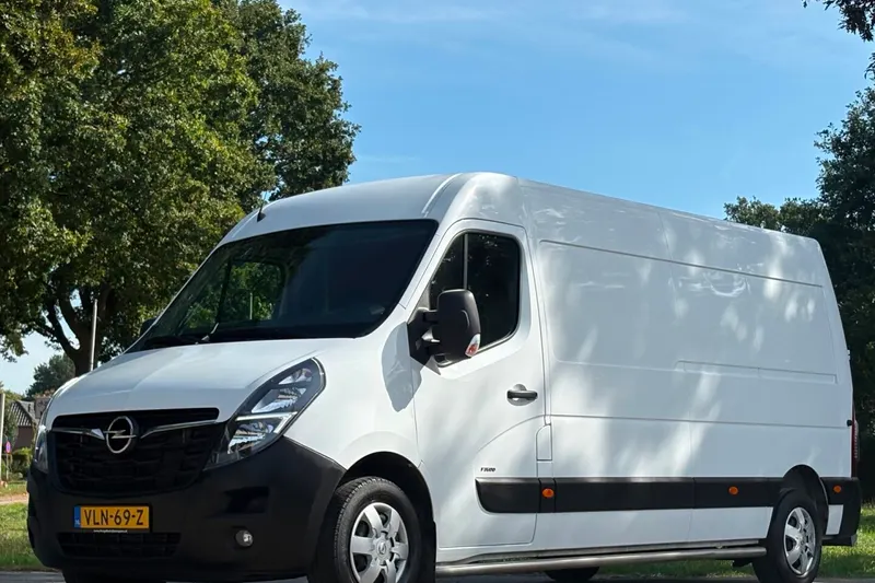 Opel Movano (2021)