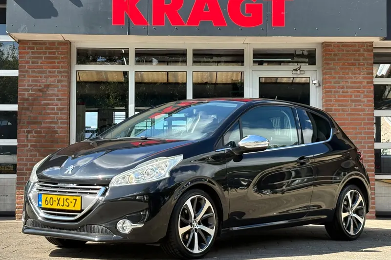 Peugeot 208 (2012)