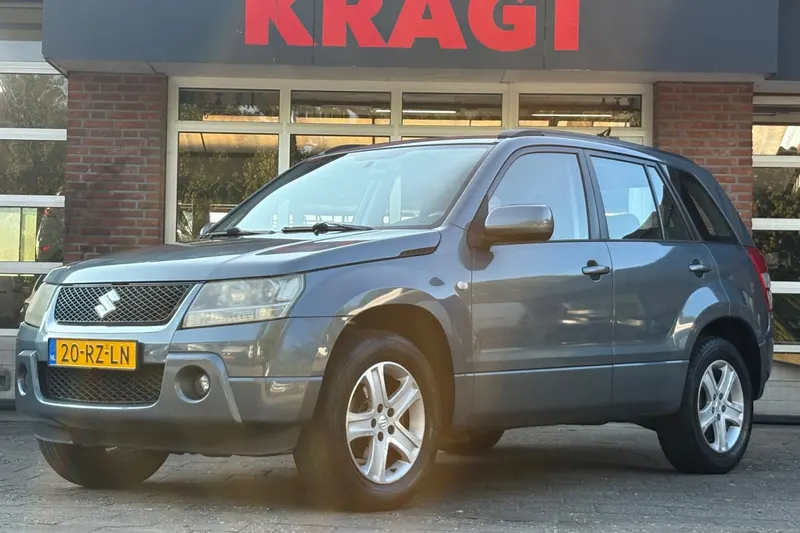 Suzuki Grand Vitara (2005)