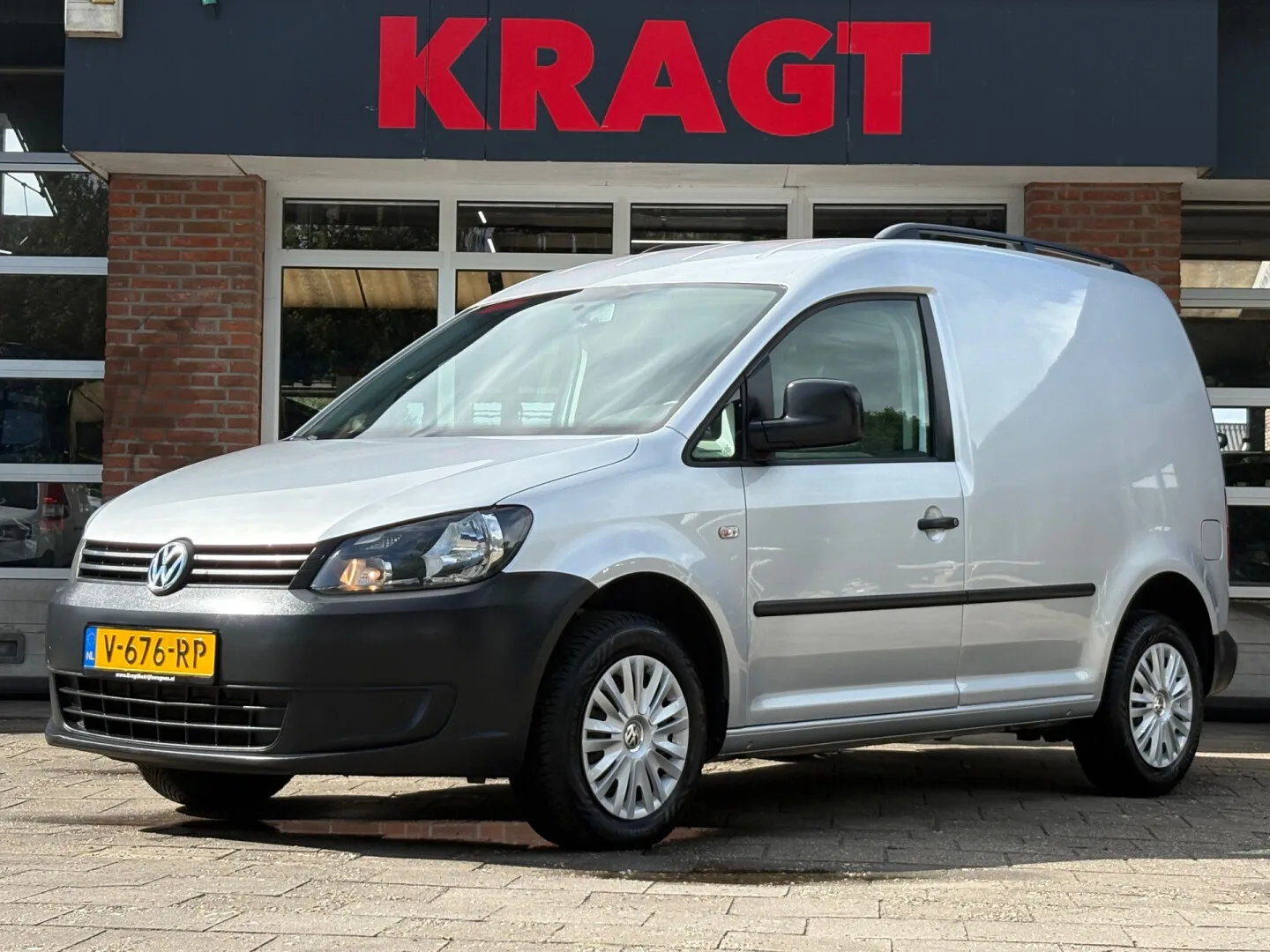 Volkswagen Caddy (2014) — foto 1